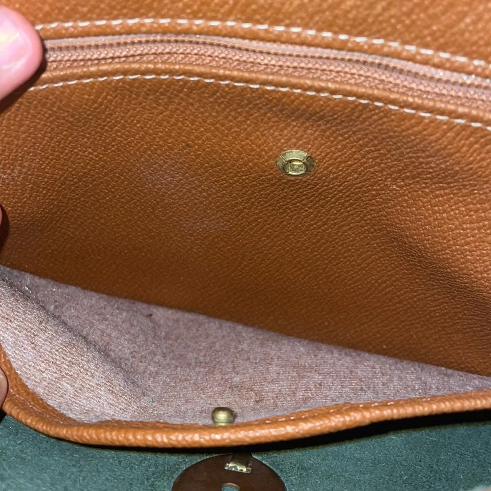 Dooney & Bourke Vintage Spectator Bag in Fir Green and Tan Leather - Picture 12 of 17